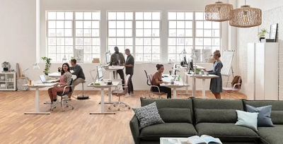 家具智能升降,力納克定義辦公空間新時(shí)代